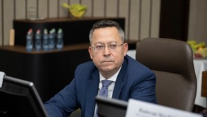 Pohľady na štátny rozpočet v rámci tripartity sú protichodné, uviedol Kamenický