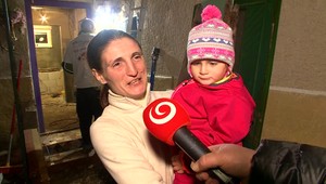 Darované Vianoce: Barborka s maminou už majú vodu, elektrinu aj kúpeľňu s toaletou