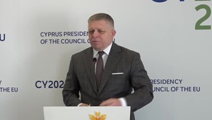 Tlačová beseda premiéra Fica o samite lídrov EÚ