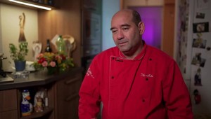 Na obrazovky sa VRACIA legenda kulinárskych šou: KTO rozprúdi atmosféru v Bez servítky?!