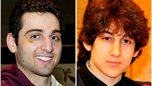 Atentátnik z Bostonu odpovedá vyšetrovateľom písomne