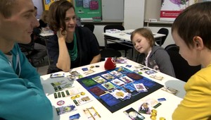 Hlavné mesto sa zmenilo na HRAtislavu. Prevahu mali dospelí