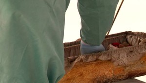 Rodina naďalej zisťuje totožnosť pochovaného dieťaťa