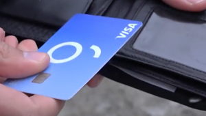 Poslanci schválili novú transakčnú daň. Zaťaží to viac firmy a aj fyzické osoby