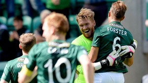 Hviezdny debut! Víťazný gól brankára z celého ihriska