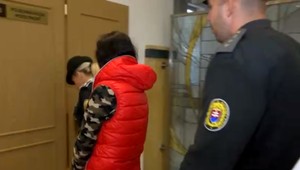 Mária trikrát bodli a vyhodili z auta pred nemocnicou. Pred súd sa postavila jeho partnerka