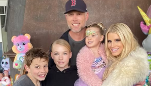 Po radikálnej zmene vizáže prichádza ďalší šok! Speváčka sa po 10 rokoch rozvádza!