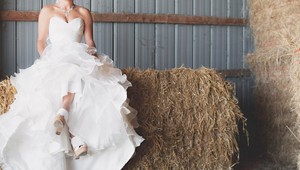 Žena predáva svadobné šaty na internete: Vtipnejší inzerát ste ešte nevideli!