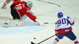 Pre tesnú výhru nad Švajčiarskom sme obetovali dve ruky