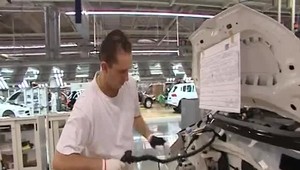 Slovensko po prvýkrát nezlomilo rekord v počte vyrobených áut