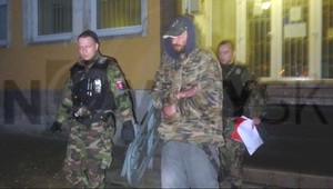 Brutálny vrah Edity a Mira už sedí v base! Máme exkluzívne zábery