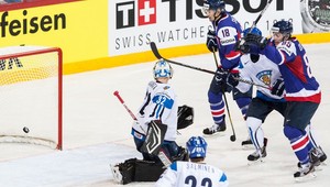 Slováci po fantastickom výkone prehrali s Fínskom 3:4