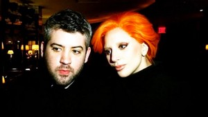 Kontroverzná Lady Gaga ovplyvňuje svet módy. Jej najlepším priateľom je návrhár