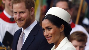 Meghan a Harry sa stali RODIČMI