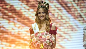 Najkrajšou ženou Slovenska je Kristína Činčurová