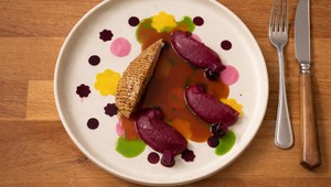 Bažantia terina so shiitake, variáciou cvikly a maslovým demiglasom