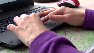 Ďalšie ženy sa nechali oklamať mužom, ktorý sa vydával za vojaka. Jedna mu poslala 282-tisíc eur