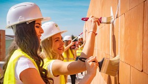 Náradie, vŕtačky, štetce a valčeky. Missky, ako ich NEPOZNÁTE