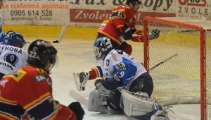 Vo Zvolene strach z hokeja, všetci sú na HUSTE.sk