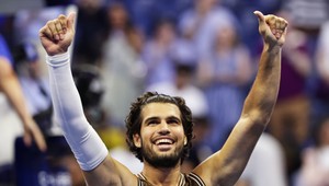 ALCARAZ vytvoril nový grandslamový rekord, jeho krajan hanebne vypadol