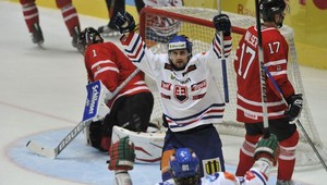 Kanada zdolala Slovensko po samostatných nájazdoch