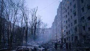 1445. deň na Ukrajine: Rusko zaútočilo stovkou dronov, Ukrajina hlási obete a zranených