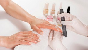 Trendy manikúra, ktorá ovládne tohtoročnú jeseň: Takéto nechty budete chcieť aj vy!