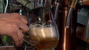 Nielen maslo a vajcia, najnovšie zdražie aj pivo