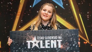 Víťazka 10. ročníka Talentu má novú skladbu: Nikola Kusendová si v nej vyspievala dušu!