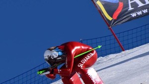 Dolu svahom jazdí takmer 200 kilometrov za hodinu. Najrýchlejším slovenským lyžiarom je Michal Bekeš