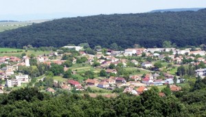 V obci Čechy vyhoreli jediné potraviny, starosta zriadil obchod na úrade