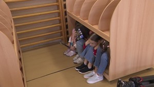 Prevencia na základných školách: Žiaci sa pripravovali na ozbrojený útok