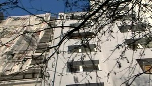 Dôchodkyňa skončila so životom skokom z okna