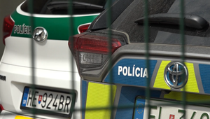 Žena obvinená z obchodovania s ľuďmi: Pod hrozbou násilia nútila ženu žobrať