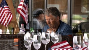 EXKLUZÍVNE: Bill Gates sa ocitol na Slovensku. Prišiel podporiť svoju dcéru