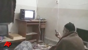 Bin Ládin si pred smrťou ostrihal bradu. Toto sú jeho posledné slová