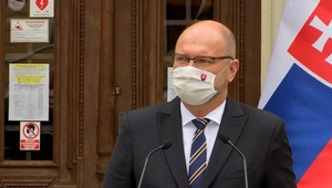 Maloobchodné tržby sa rekordne prepadli, ekonomika Slovenska je na tom podľa Sulíka šeredne