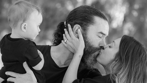 Do tretice..! Po narodení dcérky oznámil herecký pár zásnuby!