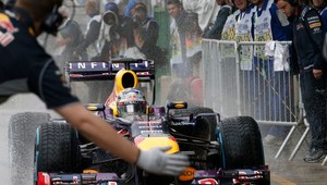 Pole position na VC Brazílie pre Vettela