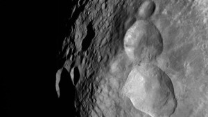 Vedci z NASA nemohli uveriť vlastným očiam: Pozrite si FOTO historicky prvého snehuliaka vo vesmíre!