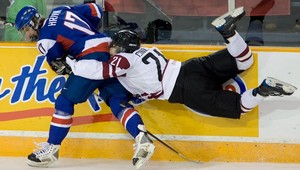 Mladí Slováci sa nedali stiahnuť a zachránili sa v elite