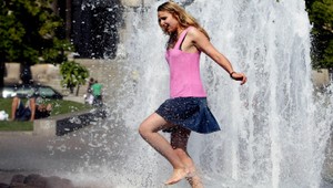 Horúčavy pretrvávajú, hrozia búrky