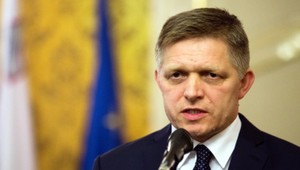 Eurosocialisti pohrozili Ficovi. Ak nezmení politiku, čakajú Smer sankcie