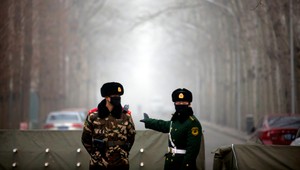 V Pekingu jazdila len polovica áut, dôvodom je smog