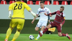 Bezgólová remíza Zlatých Moraviec s Pobrezovou potešila oboch