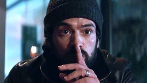 Špinavý kšeft - inteligentná čierna komédia v našich kinách!