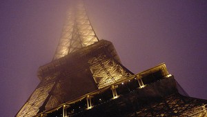 Okolo Eiffelovky postavia nepriestrelnú stenu proti teroristom