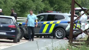 Vrah z Dubnice, ktorý zabil matku dvoch detí mačetou, sa pokúsil o samovraždu