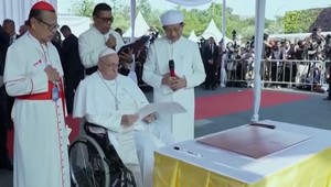 Pápež ocenil Indonéziu za náboženskú harmóniu a rodinné hodnoty