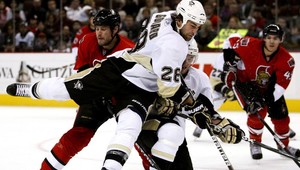 NHL: Boston opäť víťazne, Greening zariadil výhru Ottawy